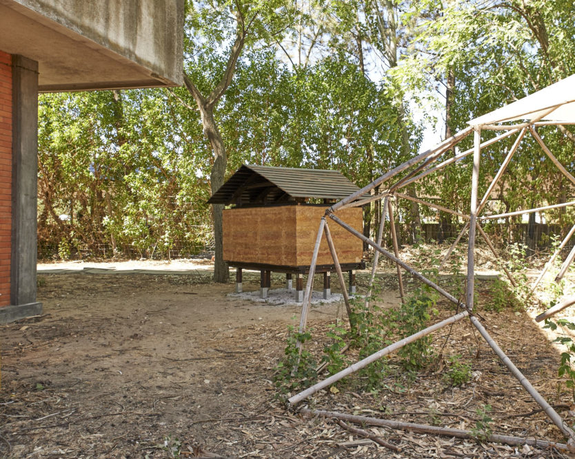 clay concrete composter