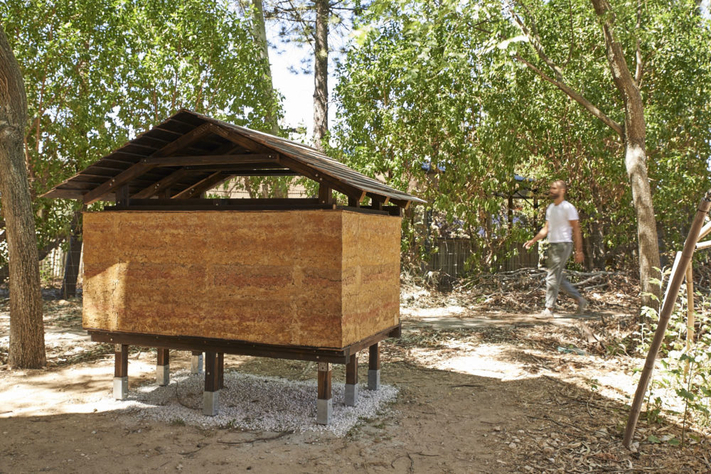 clay concrete composter