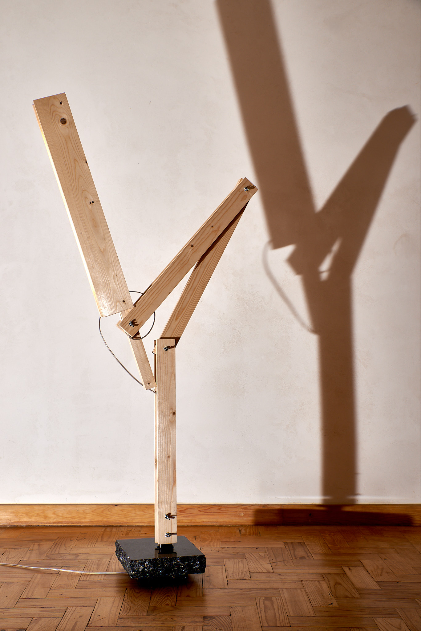 Articulated lamp