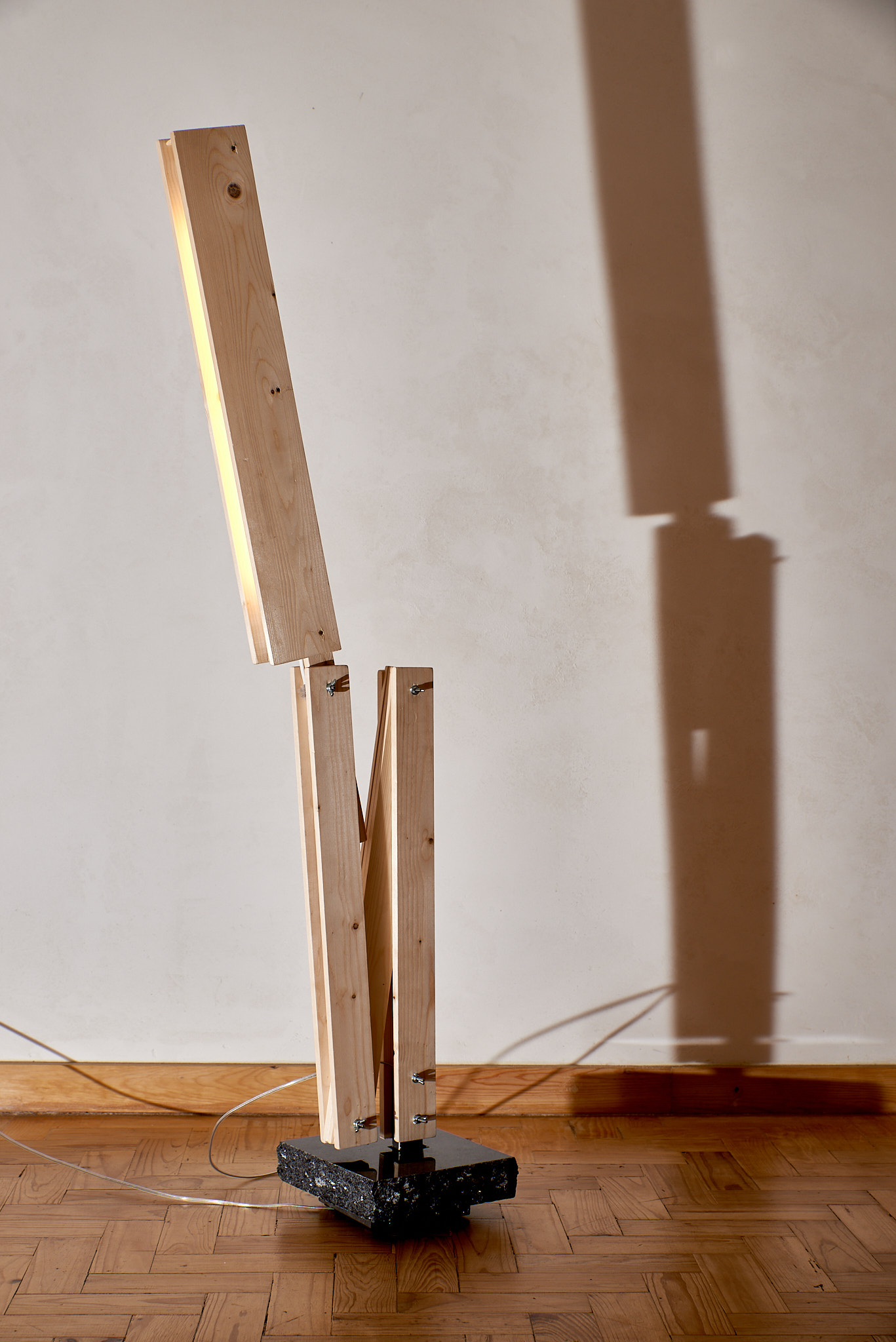 Articulated lamp