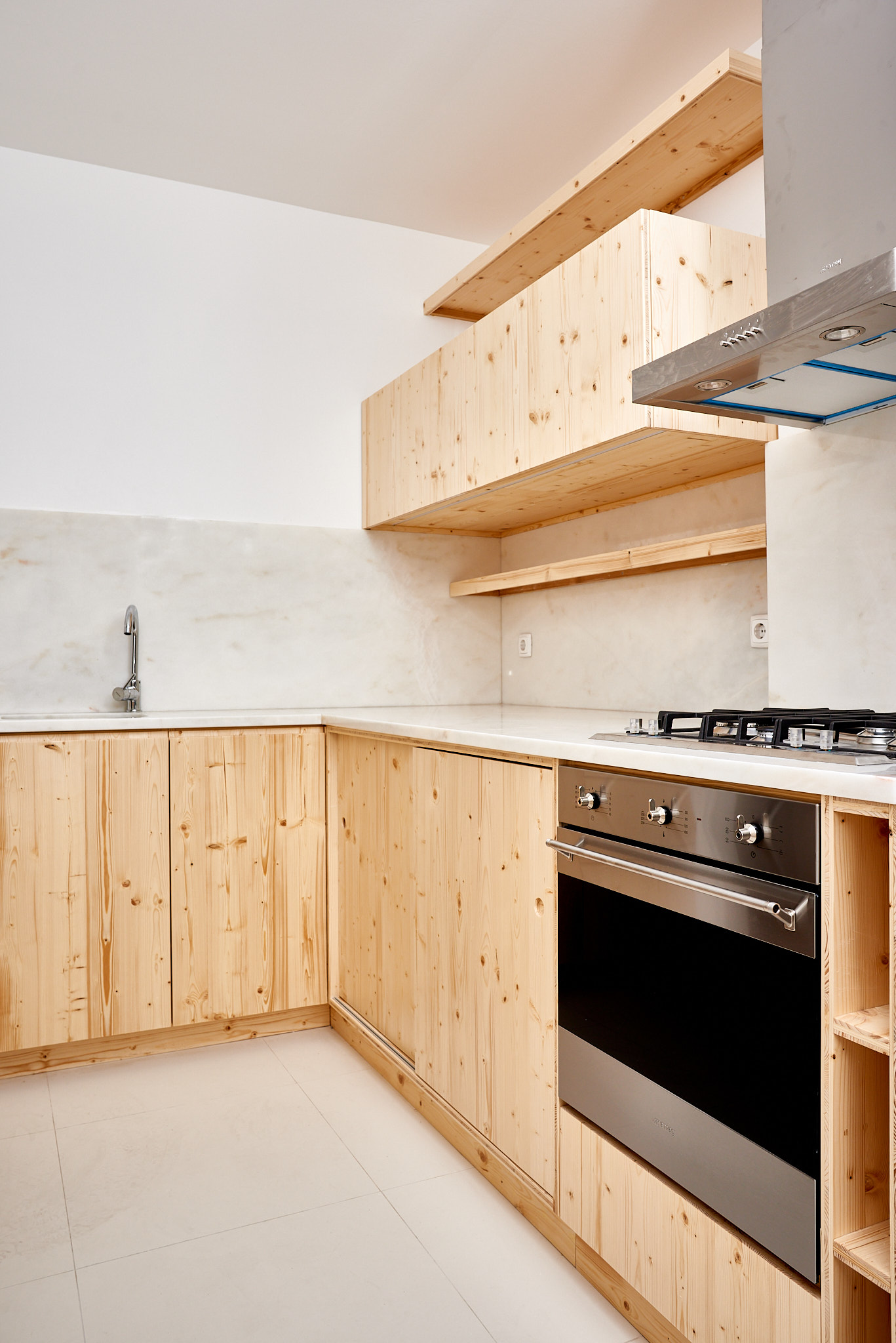 apartment renovation with natural materials